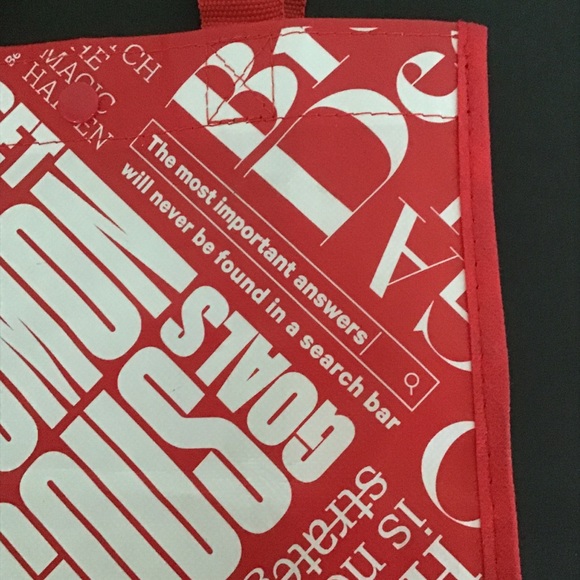 LULULEMON RED AND WHITE SMALL MANIFESTO REUSABLE TOTE BAG - Picture 10 of 11